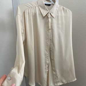 ZARA NEW beige blouse with pearl buttons, not worn